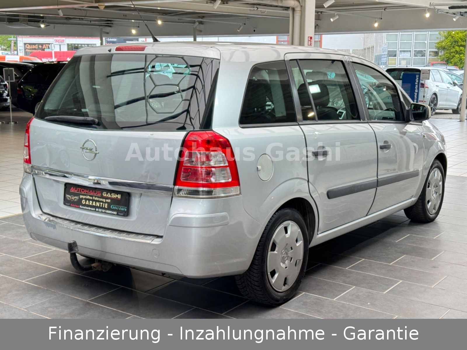 Fahrzeugabbildung Opel Zafira 1.8 Selection*2.Hand*7.Sitzer*Navi*AHK*