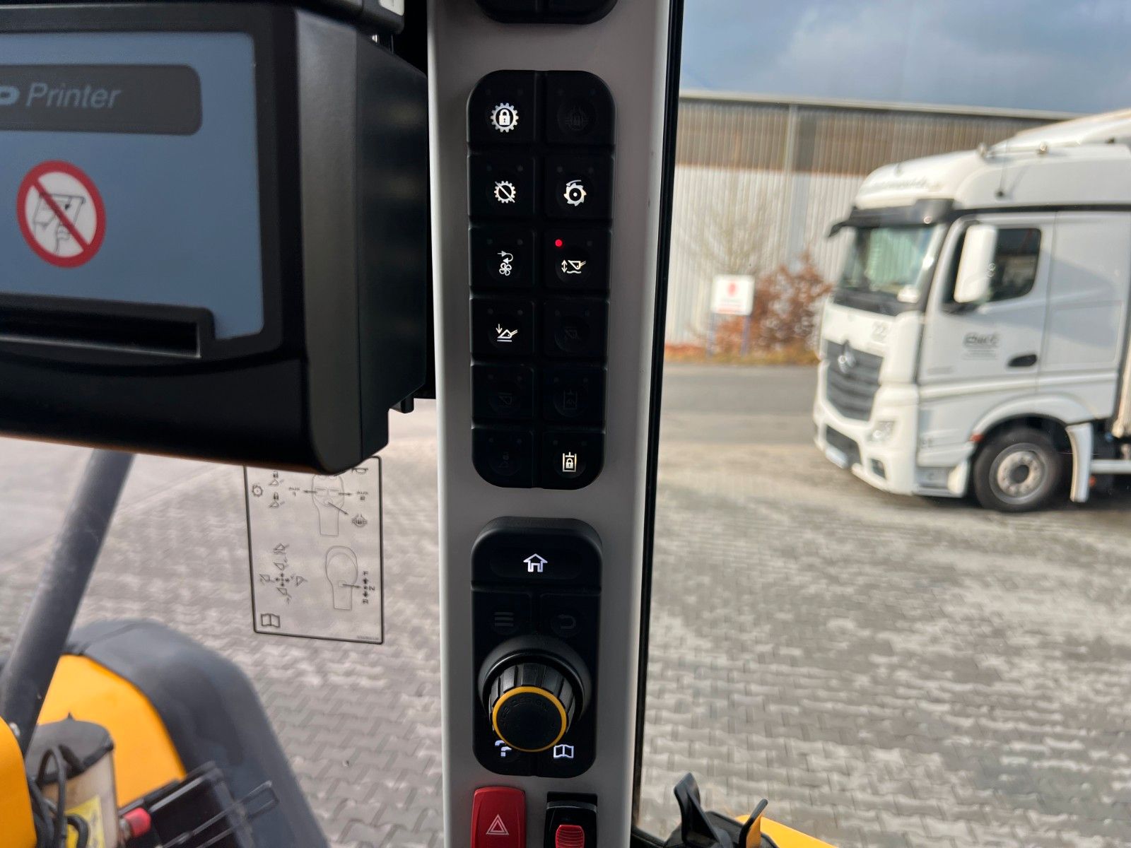 Fahrzeugabbildung JCB 457 ZX T4F / 3.246 h / 2016 / Waage mit Drucker