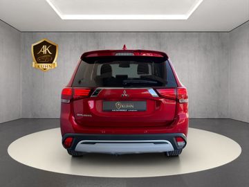 Mitsubishi Outlander - 8