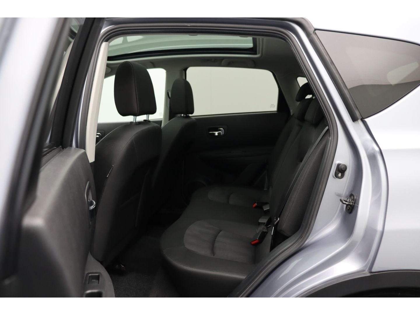 Fahrzeugabbildung Nissan Qashqai 2.0 I-Way 360 Kamera Pano 2-Zonen Klima