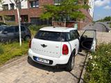 MINI One Countryman - weiße MINI One Countryman