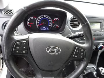 Fotografie 10 des Hyundai i10 1.0 Trend*Klima*PDC*SHZ*ZV*ELFH*MFL Klima