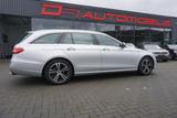 Mercedes-Benz E300 T 258PS 9G-Tronic Panorama Leder Kamera LED