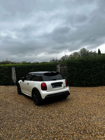 MINI Cooper John Cooper Works Trim Steptronic Joh...