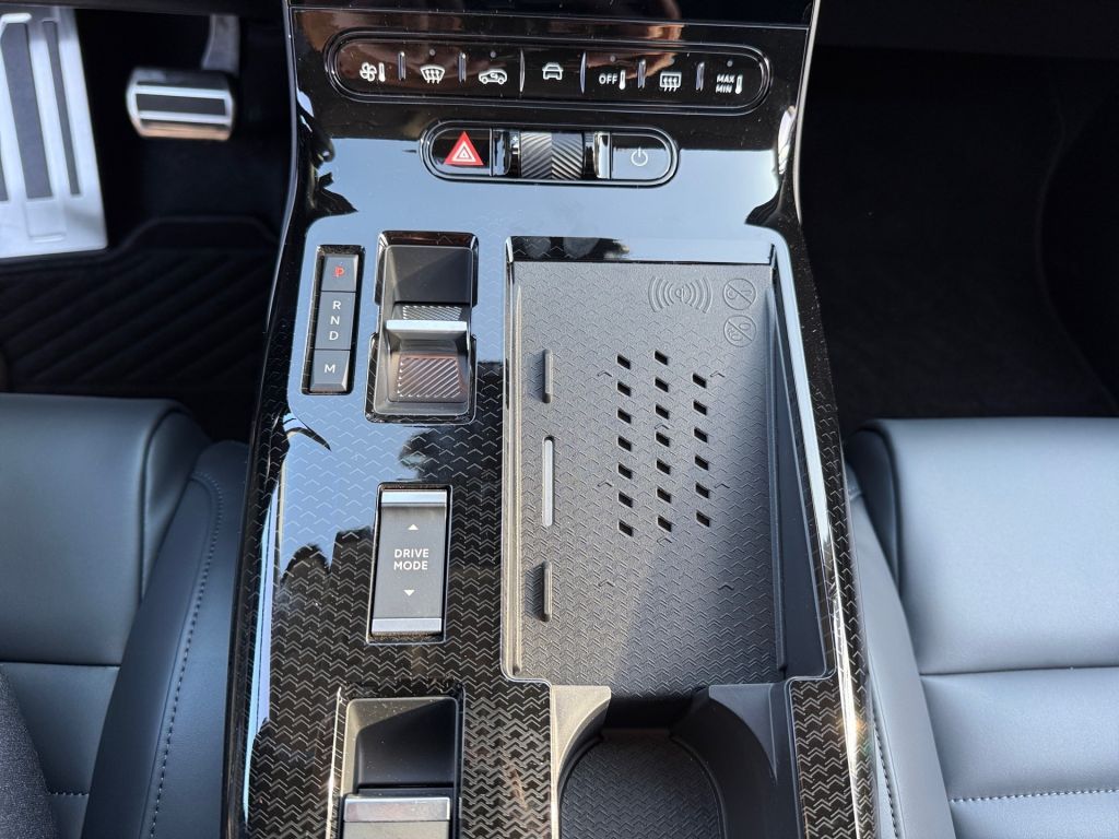 Fahrzeugabbildung Citroën C5 Aircross Hybrid 145 MAX