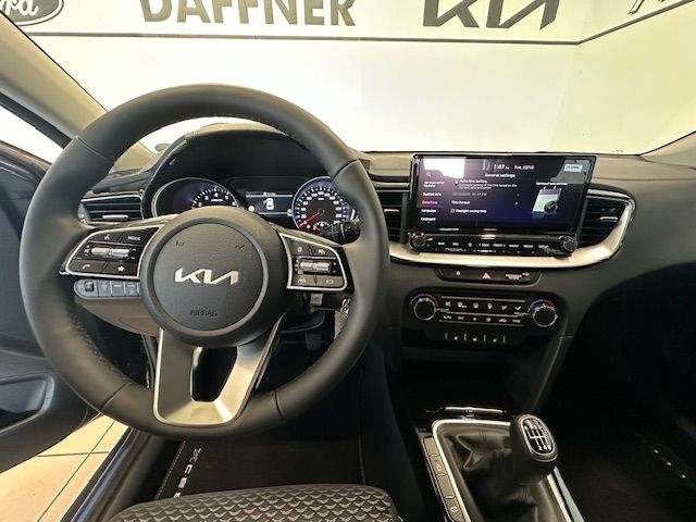 Fahrzeugabbildung Kia XCeed Vision 1.0 T-GDI LED Navi Kamera DAB