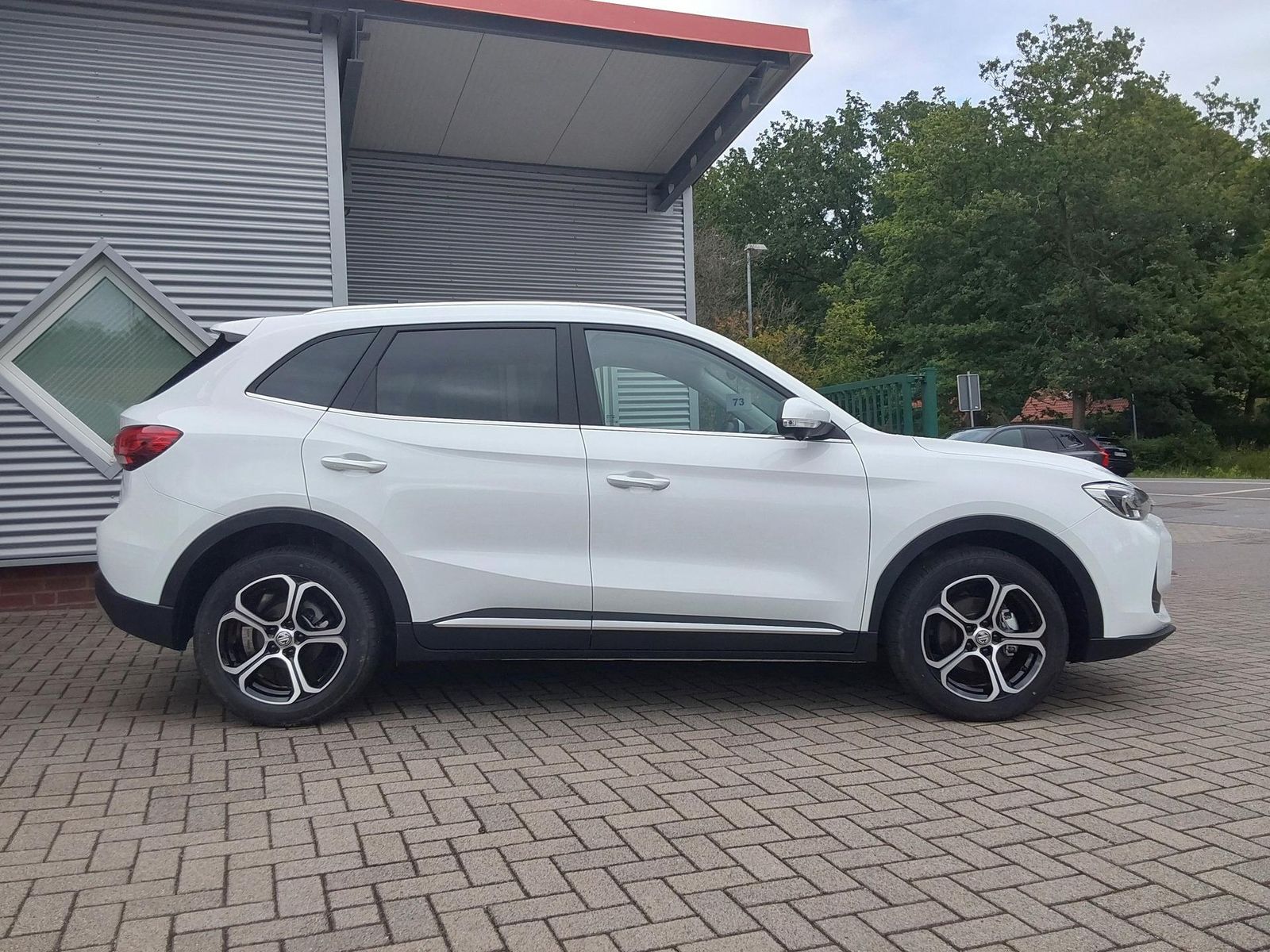MG ZS