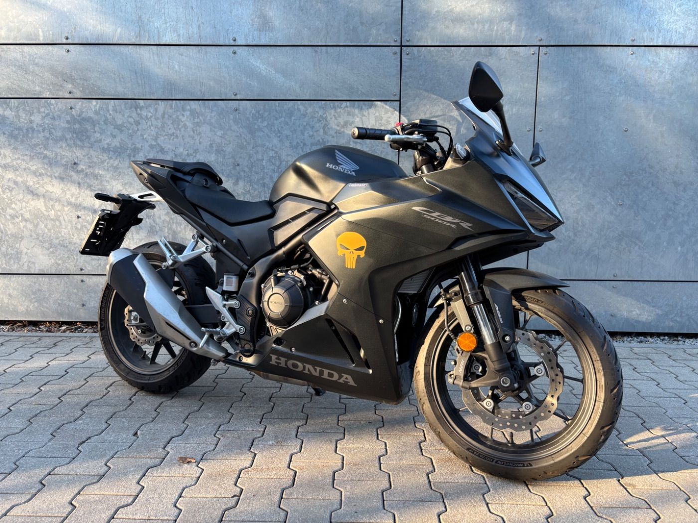 Fahrzeugabbildung Honda CBR 500 R