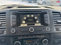 Fahrzeugabbildung Volkswagen T5 Caravelle Comfortline Tempom. Navi Ahk Klima