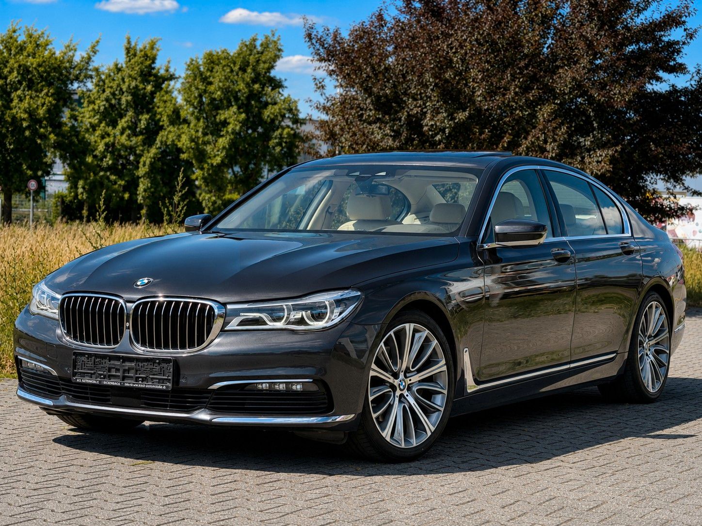 BMW 730D*HUD*SOFT*LASER*STDHZG*ESSD*ACC*360°MEGA VOL