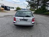 Volkswagen Passat - Volkswagen Passat aus 2003