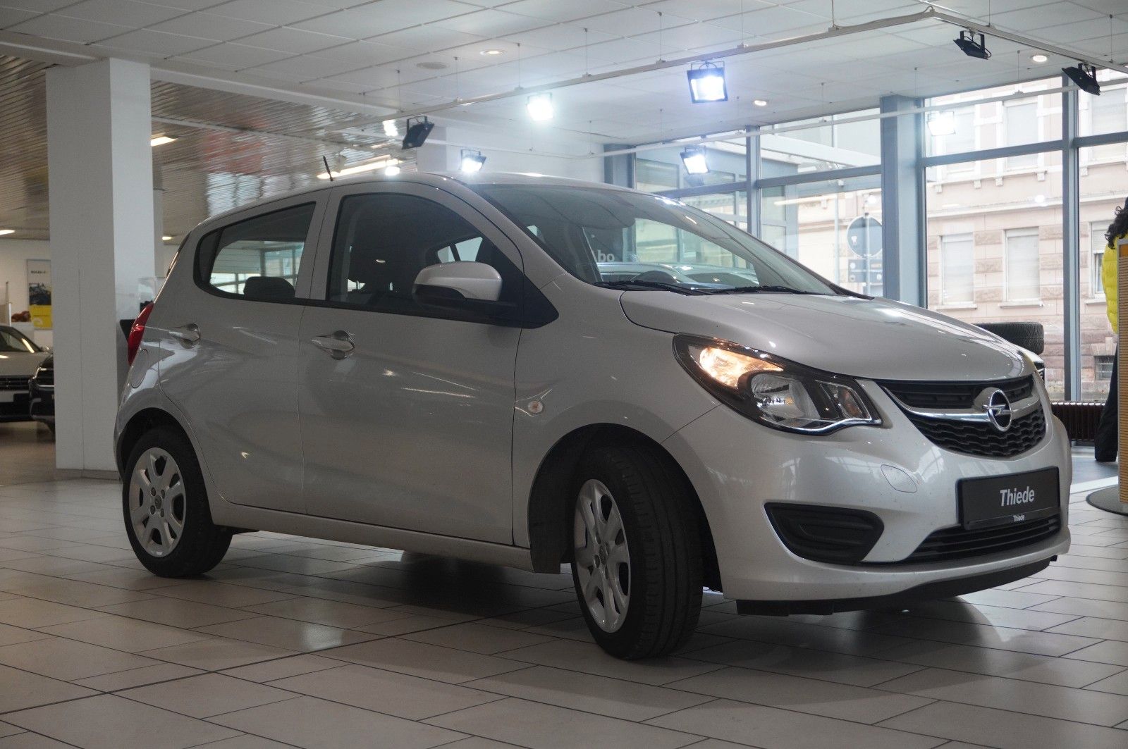 Fahrzeugabbildung Opel Karl 1.0 EDITION 5-TÜR KLIMA/USB/TEMP./BT