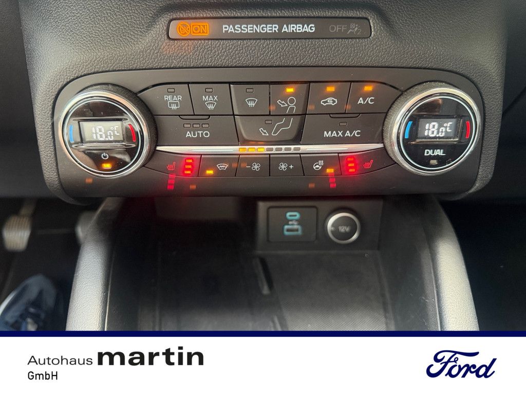 Fahrzeugabbildung Ford Kuga 1.5 Vignale SHZ KAMERA NAVI ACC HUD B&O LED