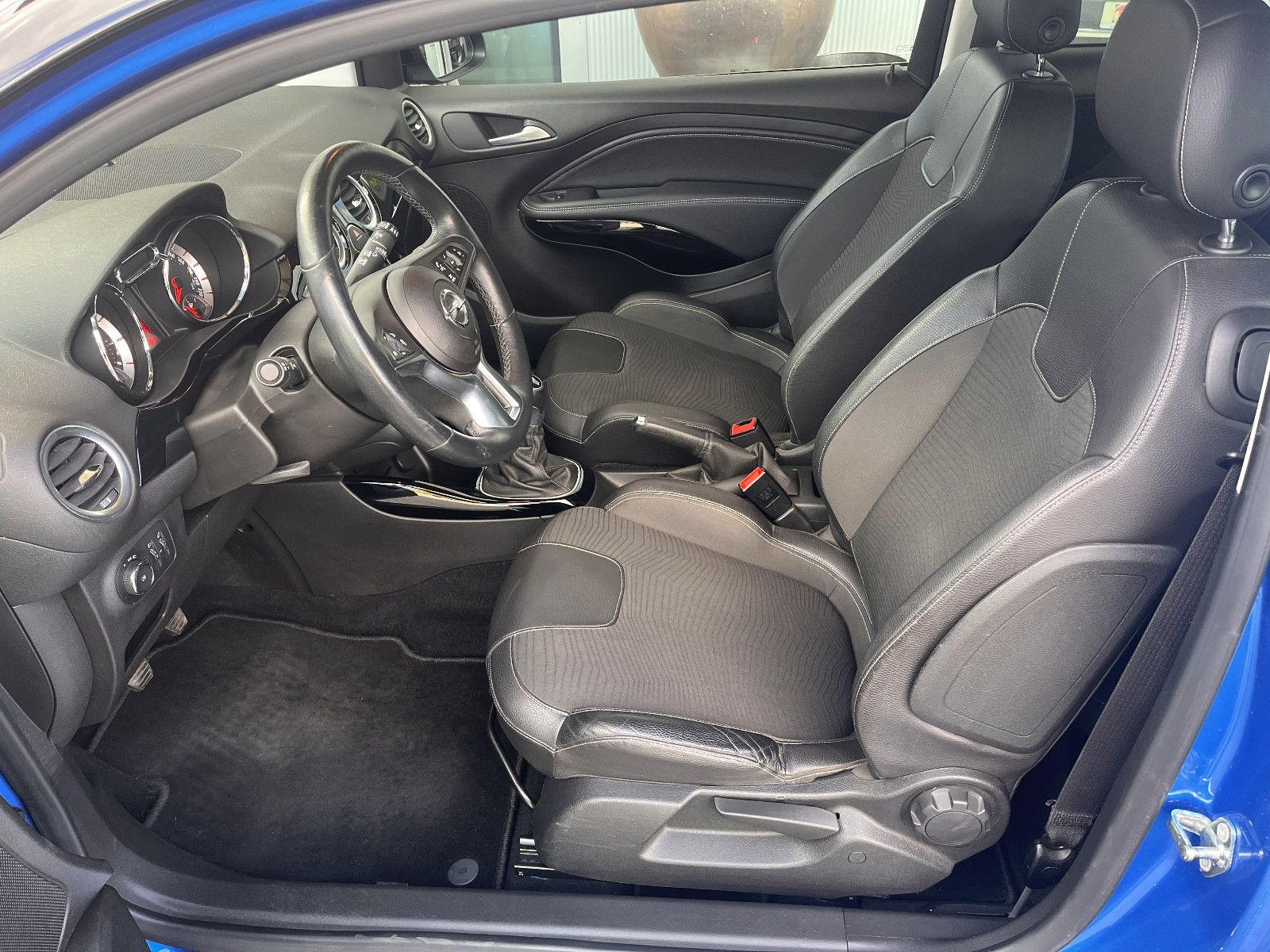 Fahrzeugabbildung Opel Adam 1.4 Unlimited