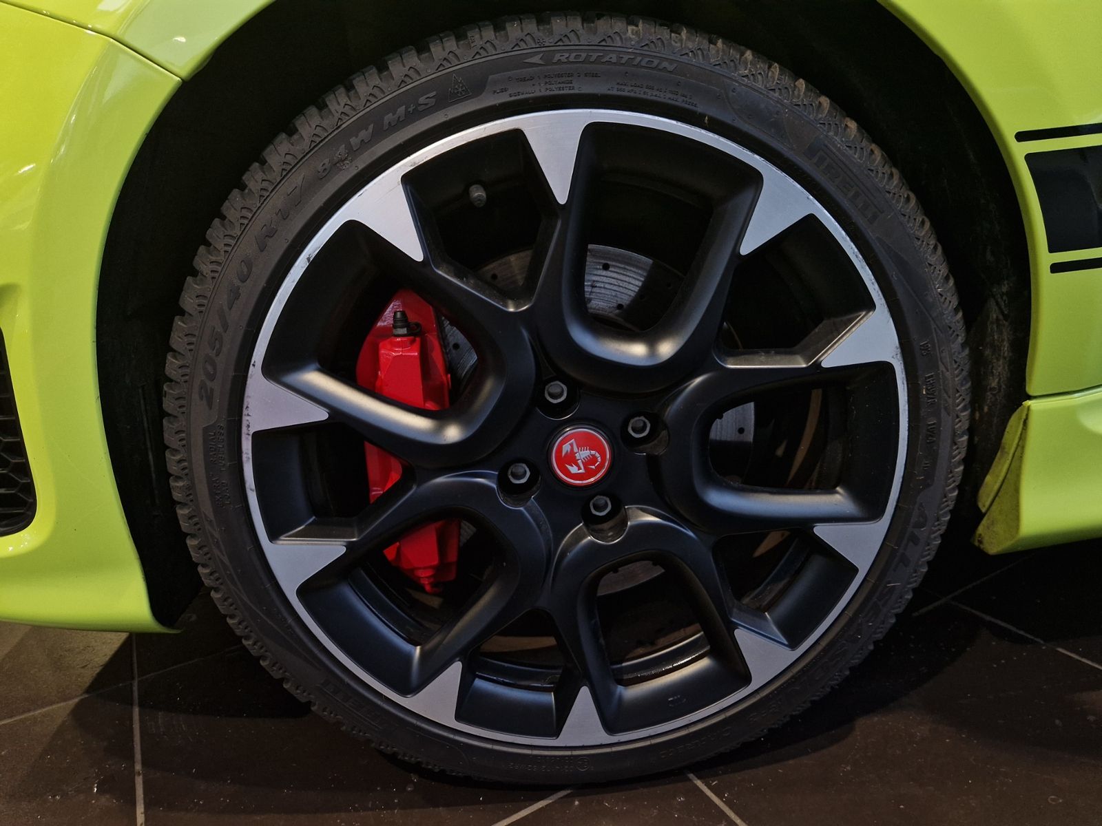 Fahrzeugabbildung Abarth 595 Competizione BREMBO NAV DAB ALU