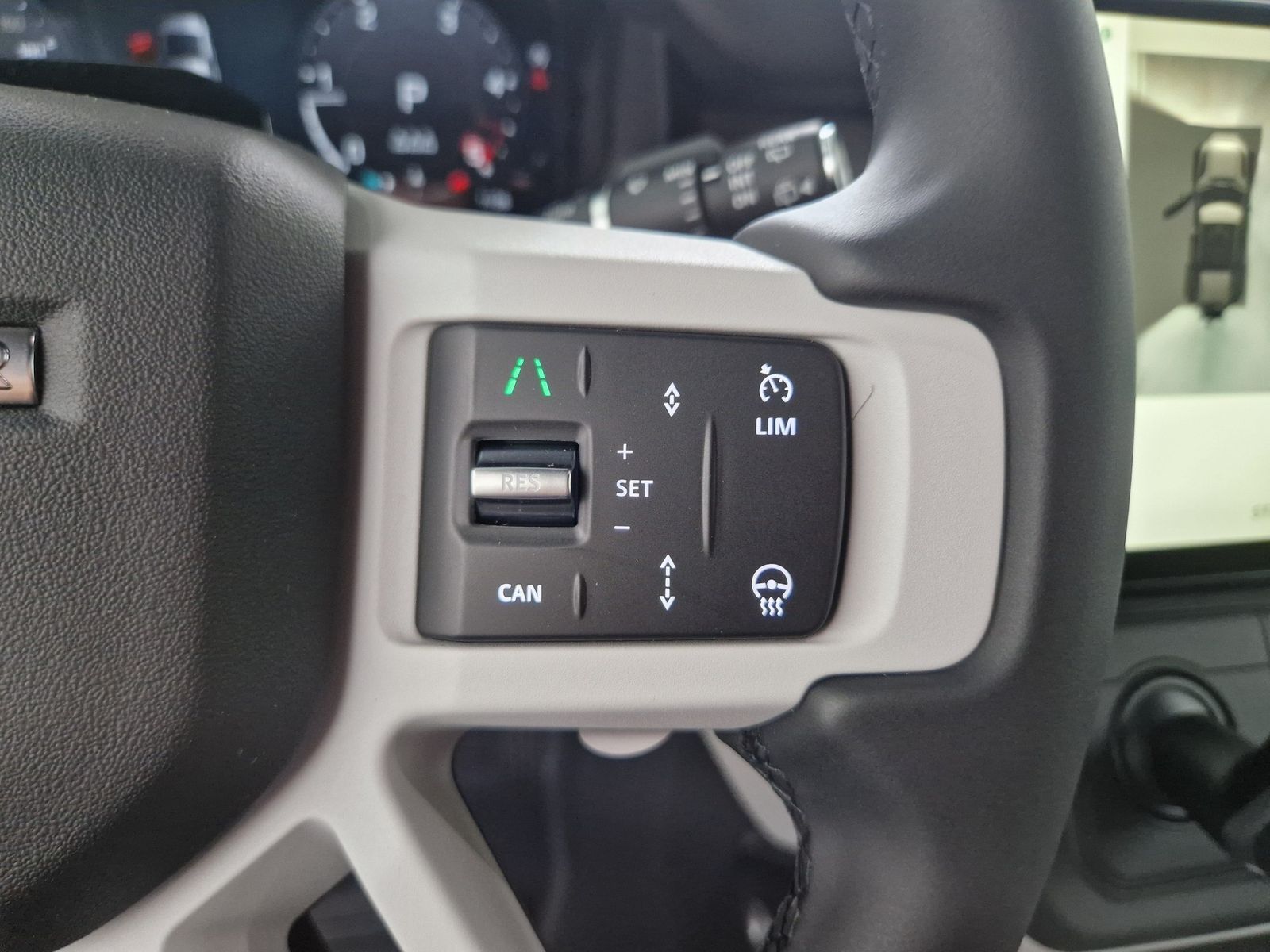 LAND ROVER Defender  110 3.0 Diesel D200 S – Bild 20