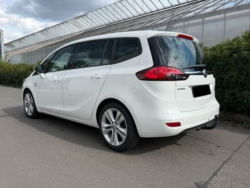 Opel Zafira - 8