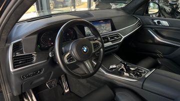 BMW X7 - 6