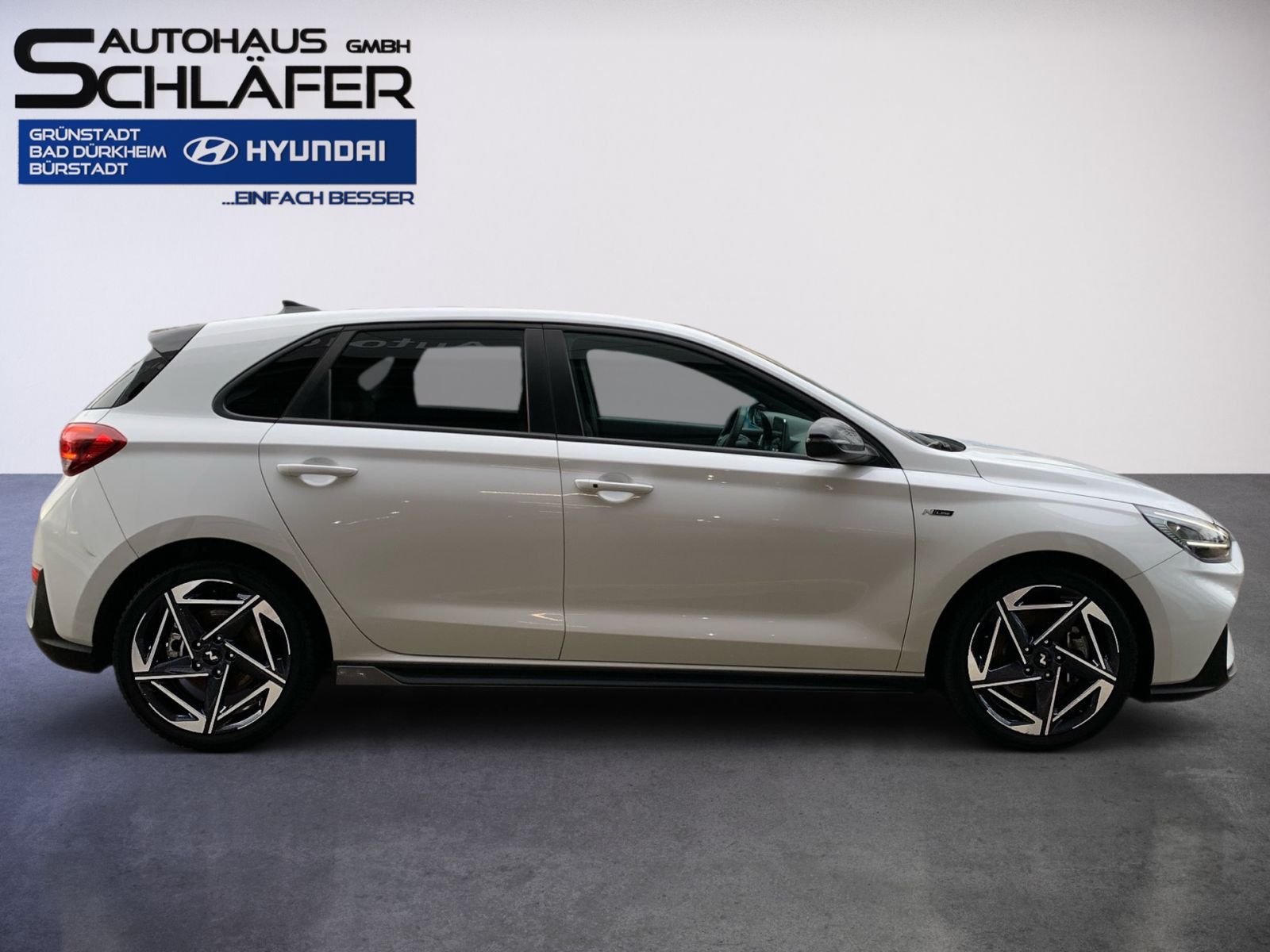 Fahrzeugabbildung Hyundai i30 1.5 T-GDI N Line Mild-Hybrid Pan Dach Sitz P