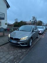 BMW 225XE iPerformance Wenig KM - BMW 225 Active Tourer: Limousine
