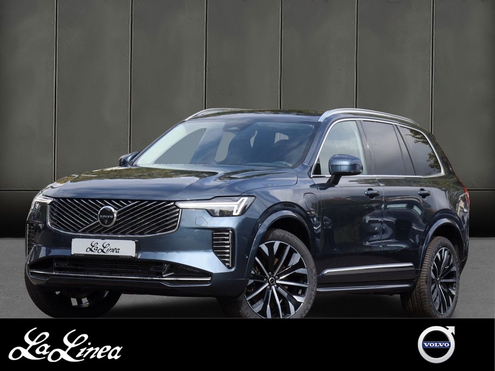 Volvo XC90 T8 AWD Ultra Bright NP:104.720,-//B&W/MASSA