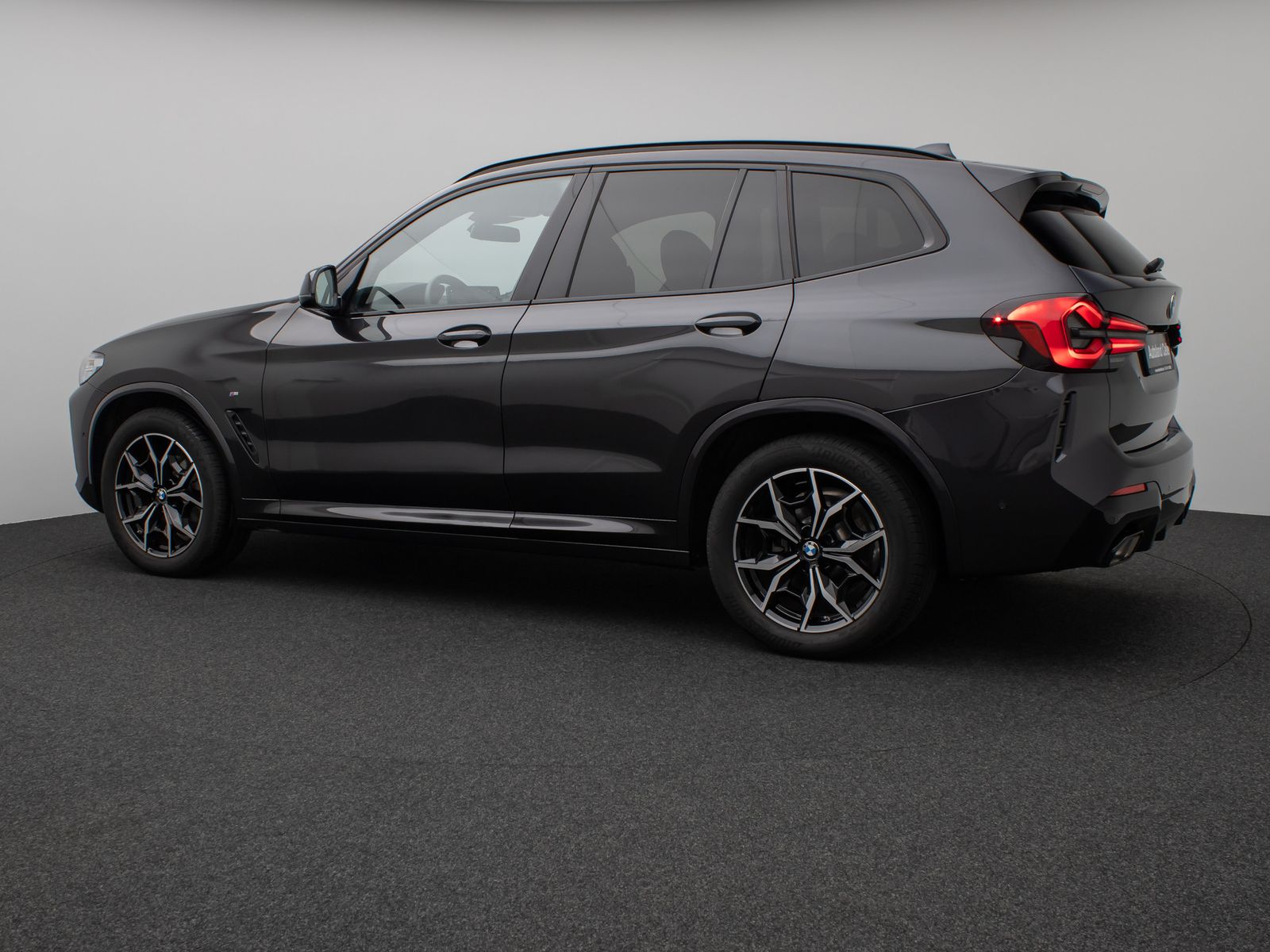 Fahrzeugabbildung BMW X3 xD20d M Sport Kamera DAB HiFi Stop&Go Komfort