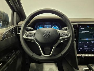 Volkswagen Amarok - 10