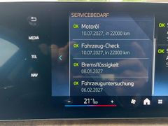 Fahrzeugabbildung BMW 218i ActiveTourer Luxury Line LEDER ACC LED RFK