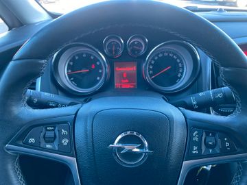 Bild 10 Opel Astra J Lim. 4-trg. Inno*AT*KLIMAAUTO*XENON*SHZ*