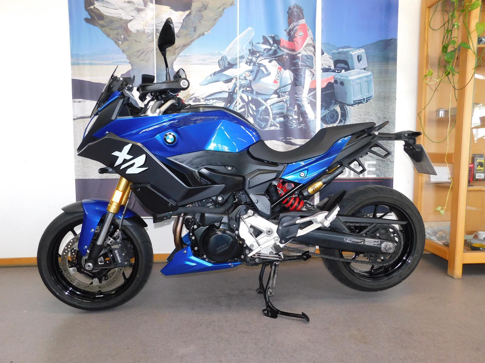 BMW F 900 XR