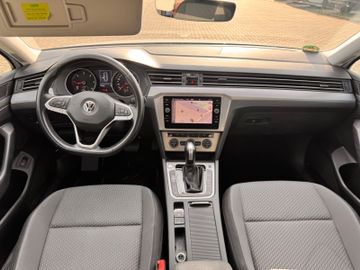 Volkswagen Passat Variant - 10