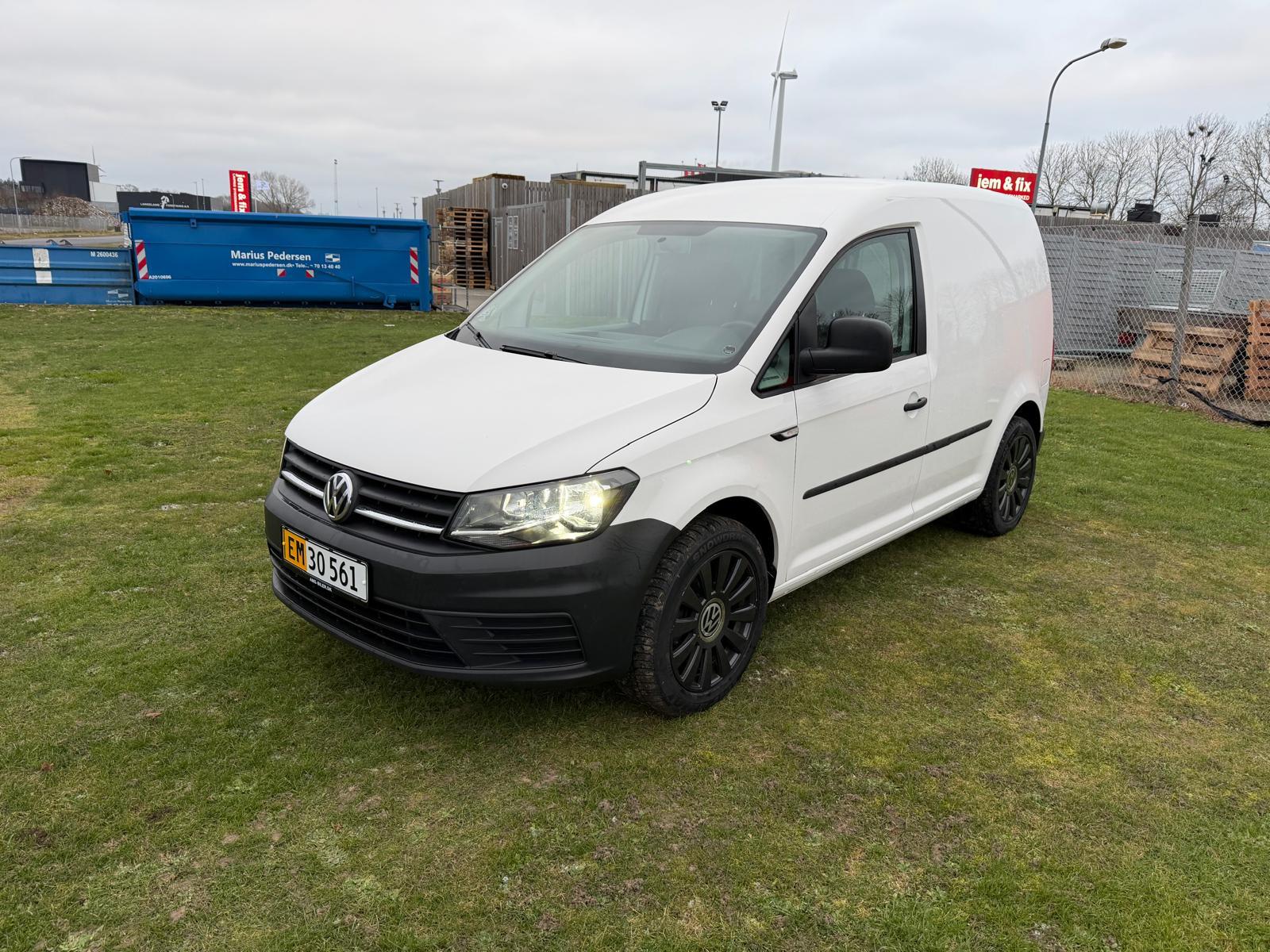 Volkswagen Caddy 2.0 TDI Kasten *A/C * 8600 € netto