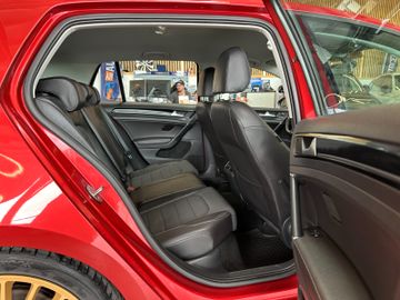 MYAUTOCENTER – Gebraucht- und Jahreswagen mit Werkstattservice in Pfaffenhofen Volkswagen Golf *SPORT-Fahrwerk*Tempo*Keyless*MassageSitze*