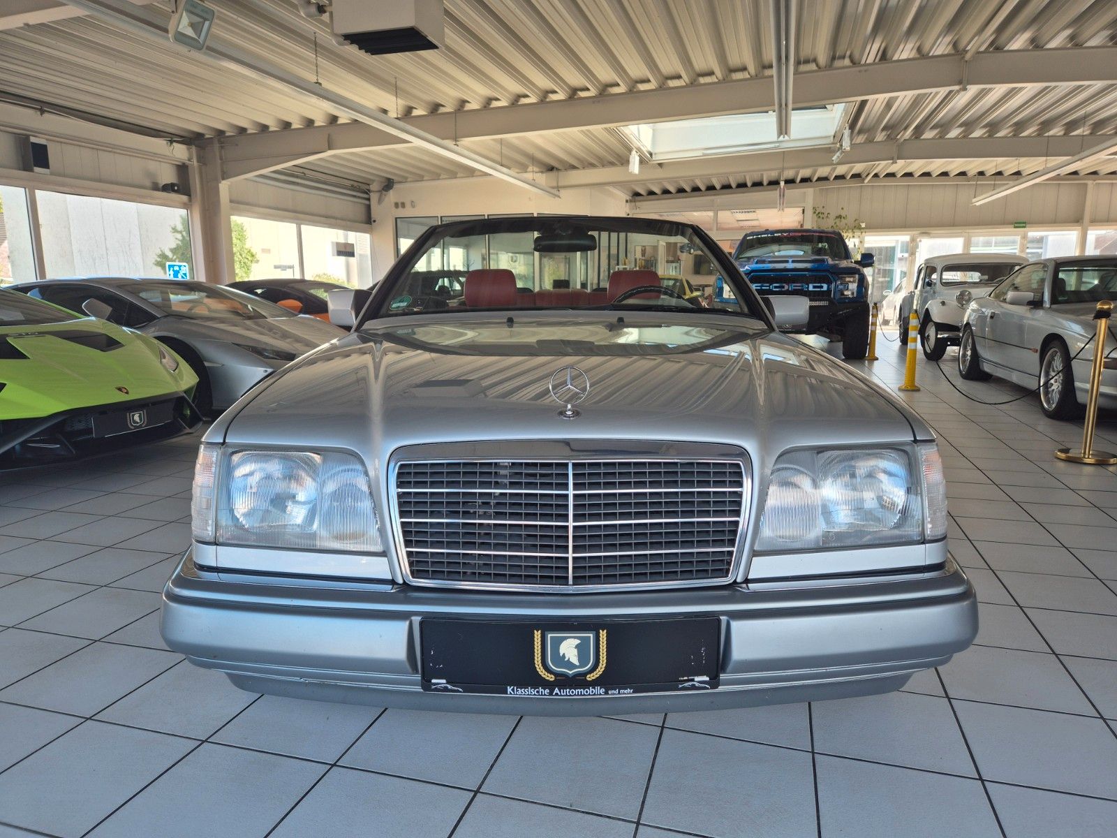 Fahrzeugabbildung Mercedes-Benz E 220 FINAL EDITION/1A Historie+Bestzustand