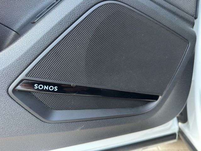 Q2 35 1.5 TFSI S line S tronic MATRIX-LED SONOS