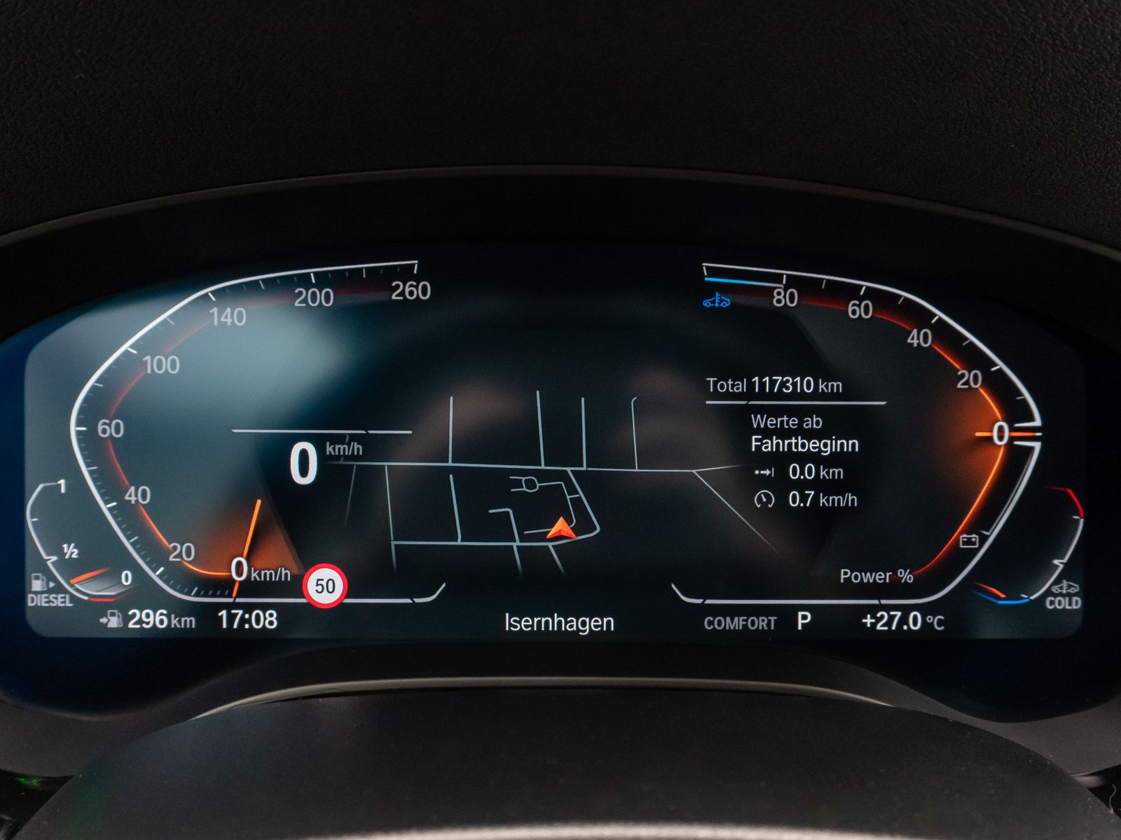 Fahrzeugabbildung BMW 520d xD  DAB Laser HUD Kamera AHK ALarm Komfort