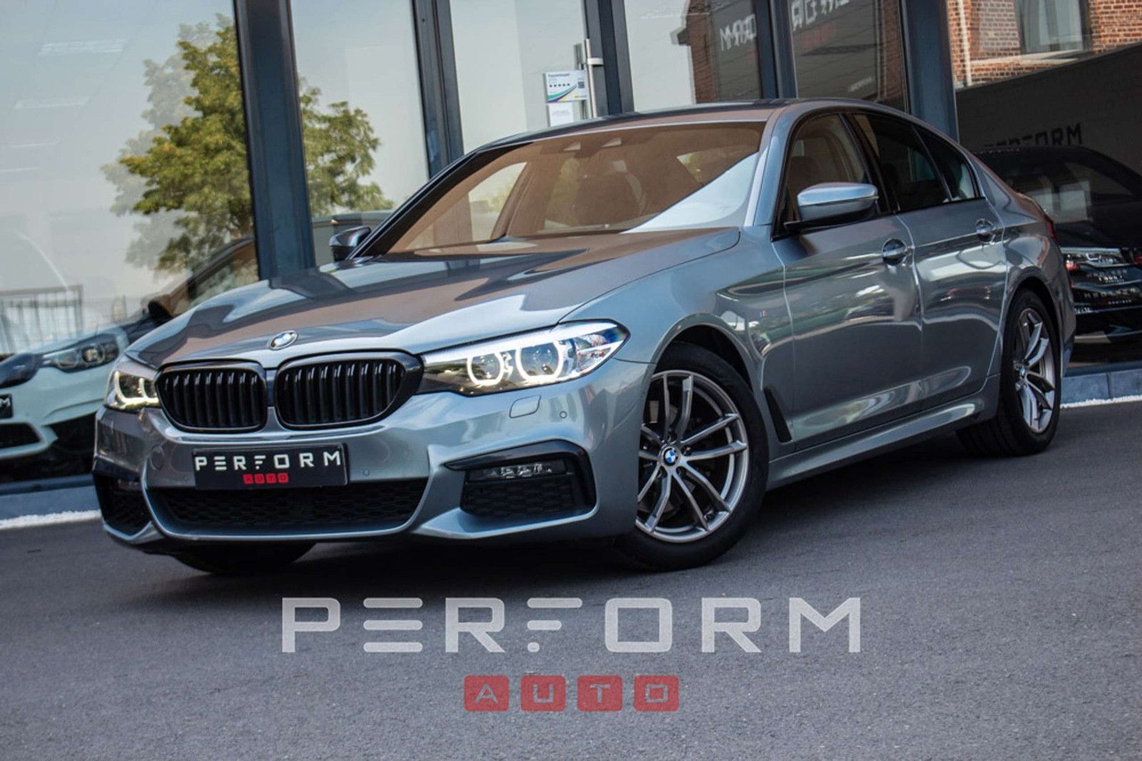 BMW 520 - 1