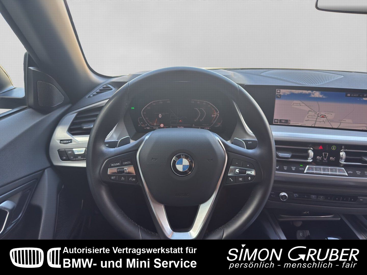Fahrzeugabbildung BMW Z4 sDrive 20 i Advantage Leder Navi Live Prof