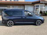Volkswagen Caddy Maxi Style eHybrid 7Sitzer App Kamera ACC - : Blau, Van