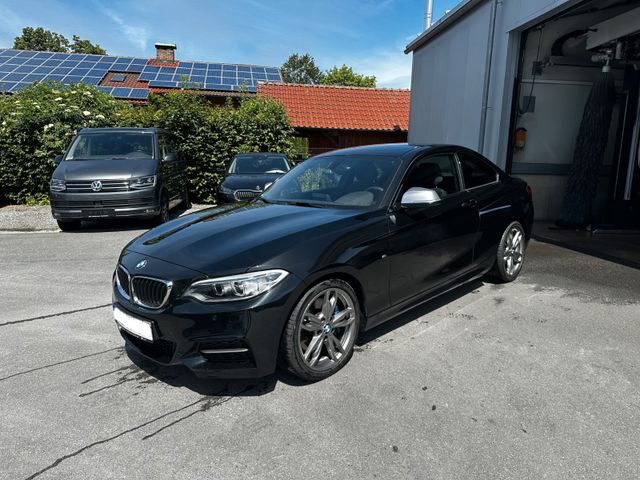 BMW M235 i Schalter Xenon Alcantara Top Zustand