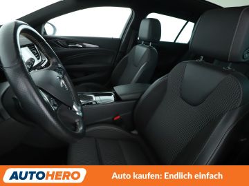 Opel Insignia - 10