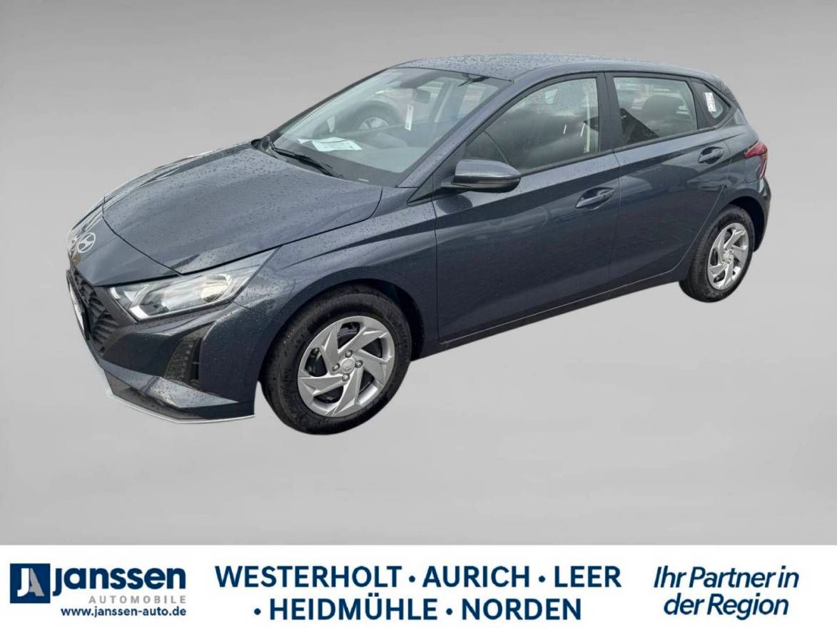 Fahrzeugabbildung Hyundai i20 Select Funktionspaket PDC Navi Rückfahrkamer