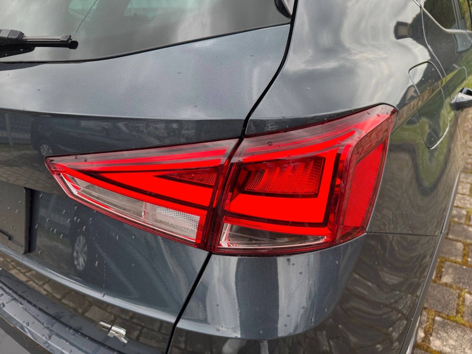 Fahrzeugabbildung SEAT Arona FR-Line 1.0 TSI