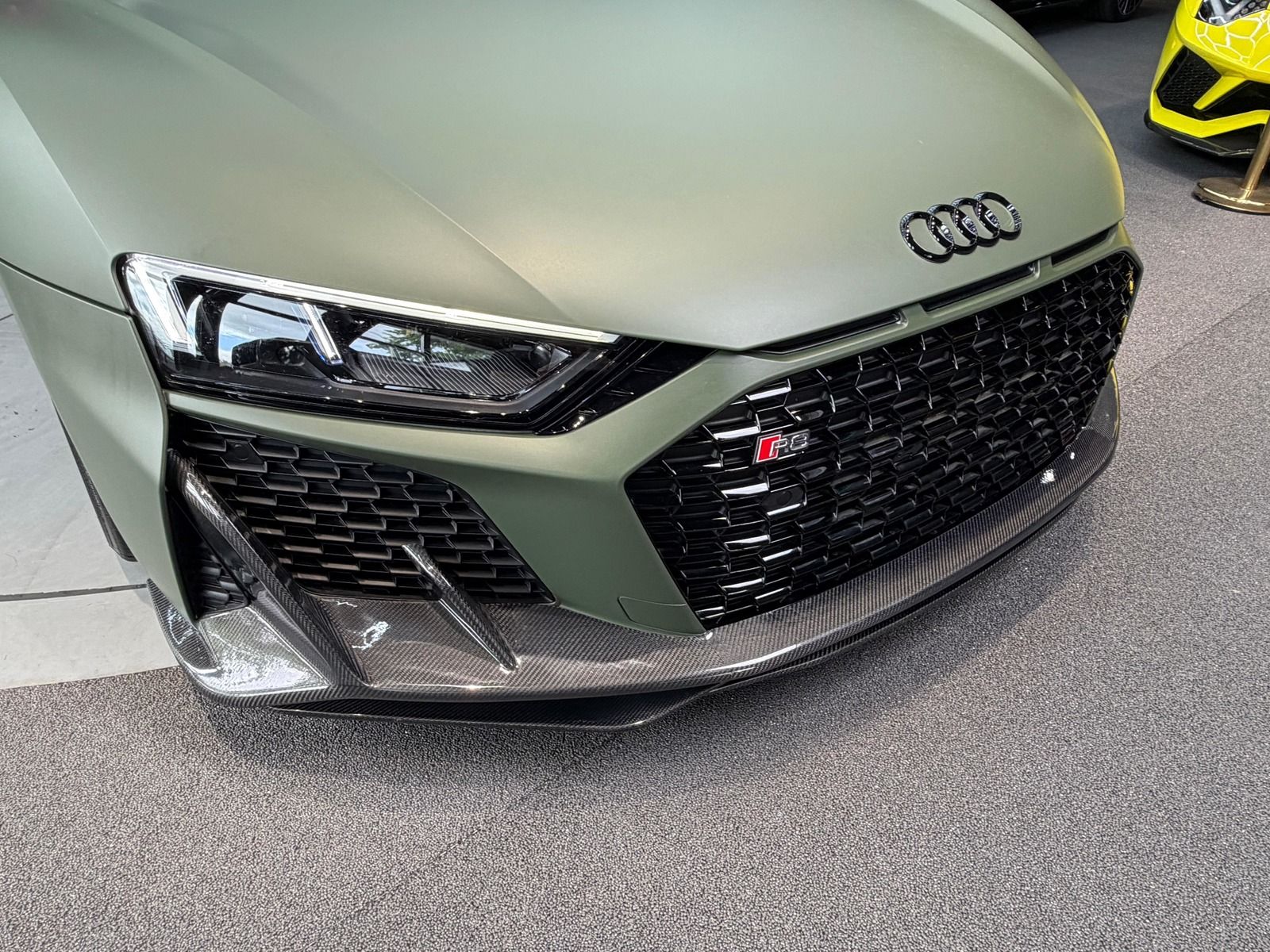Audi R8 Spyder 5.2 FSI *Capristo*Carbon*B&O*Laser foto 11