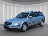 Volkswagen Passat Variant 1.9TDI*Klimaautom Regensen Alarm - VW Passat Variant von 2001