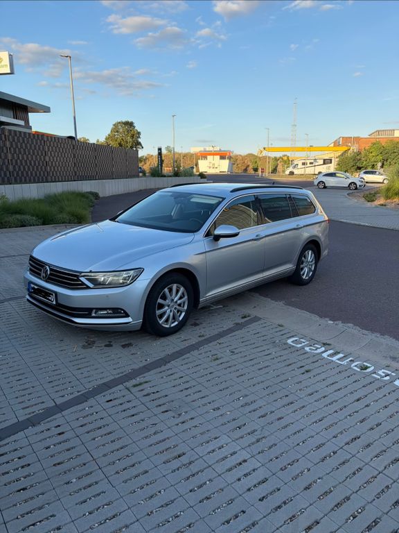 Image of Volkswagen Passat