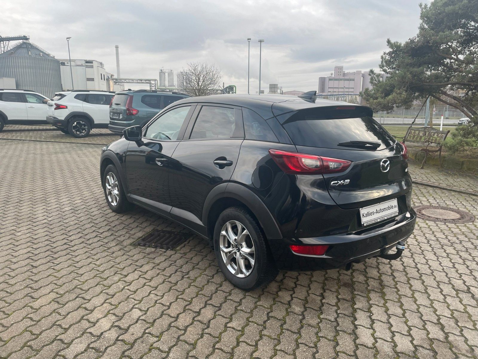 Fahrzeugabbildung Mazda CX-3 Exclusive-Line