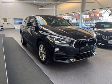 2019 BMW IX2 — фото 1