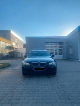 BMW . E90.320i. TüV neu Winterreifen und S... - BMW 320 mit Benzin-Antrieb: Limousine, 320i E90