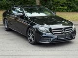 Mercedes-Benz E 220 d 4Matic,AMG,Navi, Widescreen,LED - Mercedes-Benz E 220 in Bonn